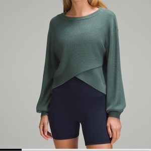 Lululemon reversible crossover sweater medium forest